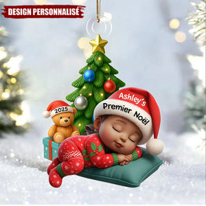 Décoration de Noël Personnalisée en Acrylique – Bébé Dormant en Pyjama Festif
