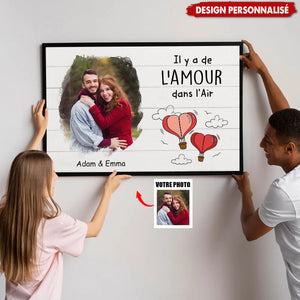 Affiche Personnalisée Couple avec Photo – Il y a de l'Amour dans l'Air