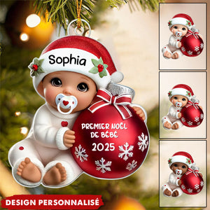 Suspension Acrylique Personnalisée 3D – Bébé à côté d'une boule de Noël