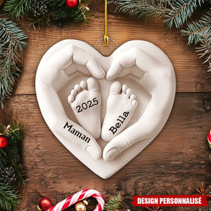 Ornement Cœur Personnalisé avec Empreintes de Pieds de Bébé – Cadeau Souvenir pour Nouveaux Parents