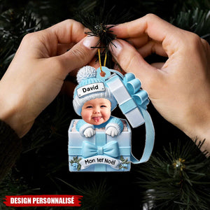 Ornement Acrylique Personnalisé – Mon Premier Noël Bébé dans un Cadeau avec Prénom