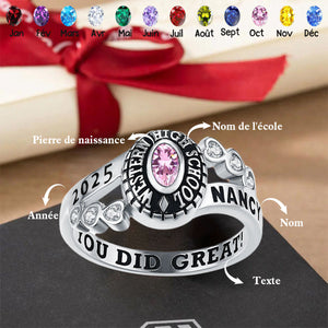 Bague de remise de diplôme personnalisée avec pierre de naissance – Gravure nom, année et texte