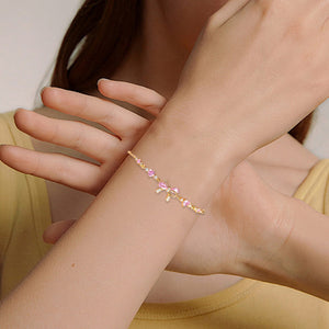 Bracelet Élégant Nœud Papillon avec Cristaux Roses – Cadeau Raffiné pour Femme