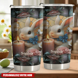 Gobelet personnalisé avec nom, featuring un joli lapin et des œufs de Pâques dans des tons pastel