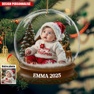 Ornement Acrylique Personnalisé - Premier Noël de Bébé avec Costume du Père Noël et Renne