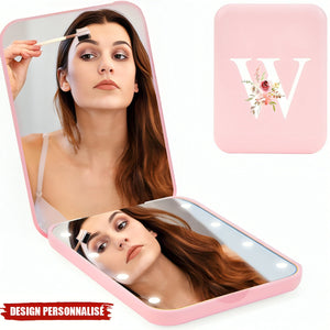 Miroir de Poche Personnalisé avec Initiale Florale – Cadeau Élégant et Pratique