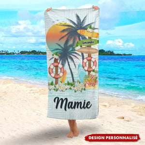 L’Amour de Mamie n’a pas de Limites – Serviette de Plage Personnalisée pour la Famille