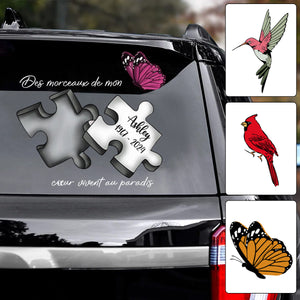 Autocollant Commémoratif Personnalisé pour Voiture – Pièce de Puzzle avec Nom, Dates et Papillon