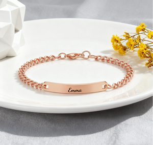 Bracelet Personnalisé avec Nom – Cadeau Élégant pour Femmes