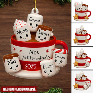 Ornement de Noël en Acrylique Personnalisé – Tasse de Chocolat Chaud avec Prénoms des Petits-Enfants