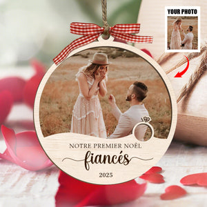 Notre Premier Noël Fiancés – Suspension Souvenir Personnalisée avec Photo