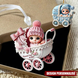 Suspension de Noël Personnalisée – Bébé nouveau-né dans un landau