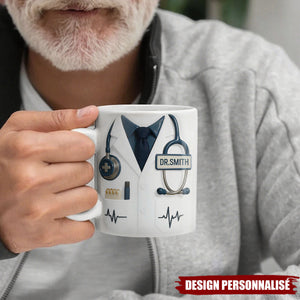 Mug Personnalisé pour Médecin avec Nom – Cadeau Unique pour Docteurs et Professionnels de Santé