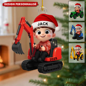 Ornement de Noël Personnalisé – Petit Conducteur sur Tracteur ou Pelleteuse