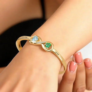 Bracelet Personnalisé avec Noms et Pierres de Naissance en Forme de Cœur - Cadeau Émotionnel et Élégant