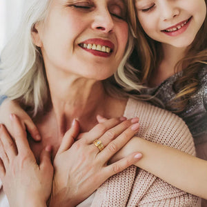 Bague Personnalisée avec Prénoms – Design Empilable avec Cœur Gravé
