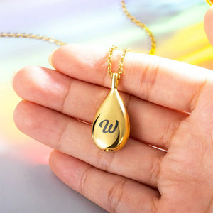 Collier Urne Funéraire Personnalisé en Forme de Petite Goutte avec Texte Gravé – Bijou Minimaliste Souvenir pour Femme