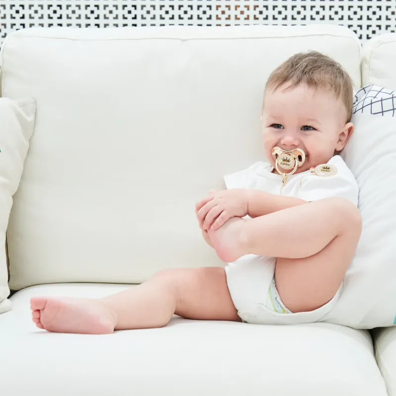 Sucette Artisanale Exquise Personnalisée avec Nom - Design Couronne et Strass