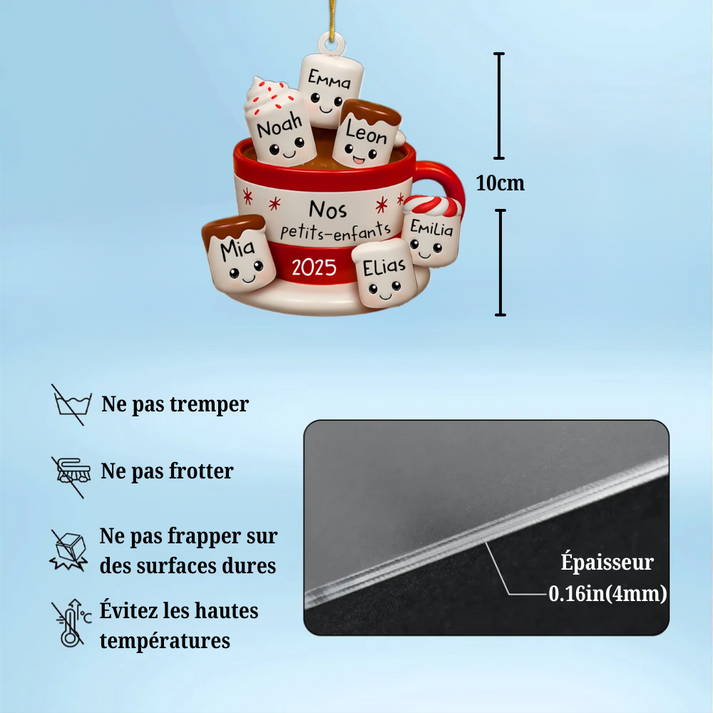 Ornement de Noël en Acrylique Personnalisé – Tasse de Chocolat Chaud avec Prénoms des Petits-Enfants