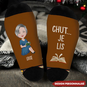 Chaussettes Personnalisées "Chut Je Lis" - Cadeau Drôle Pour Amie, Sœur - Personnalisation Nom - Polyester - 7