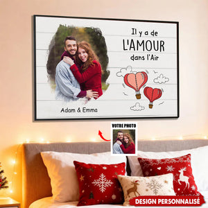 Affiche Personnalisée Couple avec Photo – Il y a de l'Amour dans l'Air