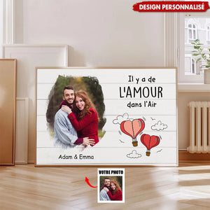 Affiche Personnalisée Couple avec Photo – Il y a de l'Amour dans l'Air