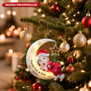 Ornement de Noël Personnalisée – Bébé sur la Lune, Premier Noël 2025