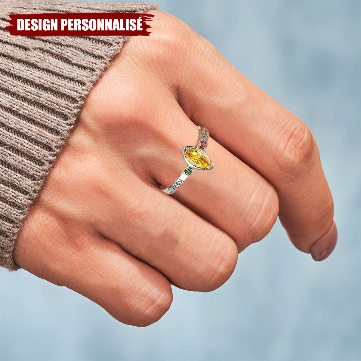 Bague Personnalisée avec Pierres de Naissance et Noms Gravés – Cadeau Unique pour Maman
