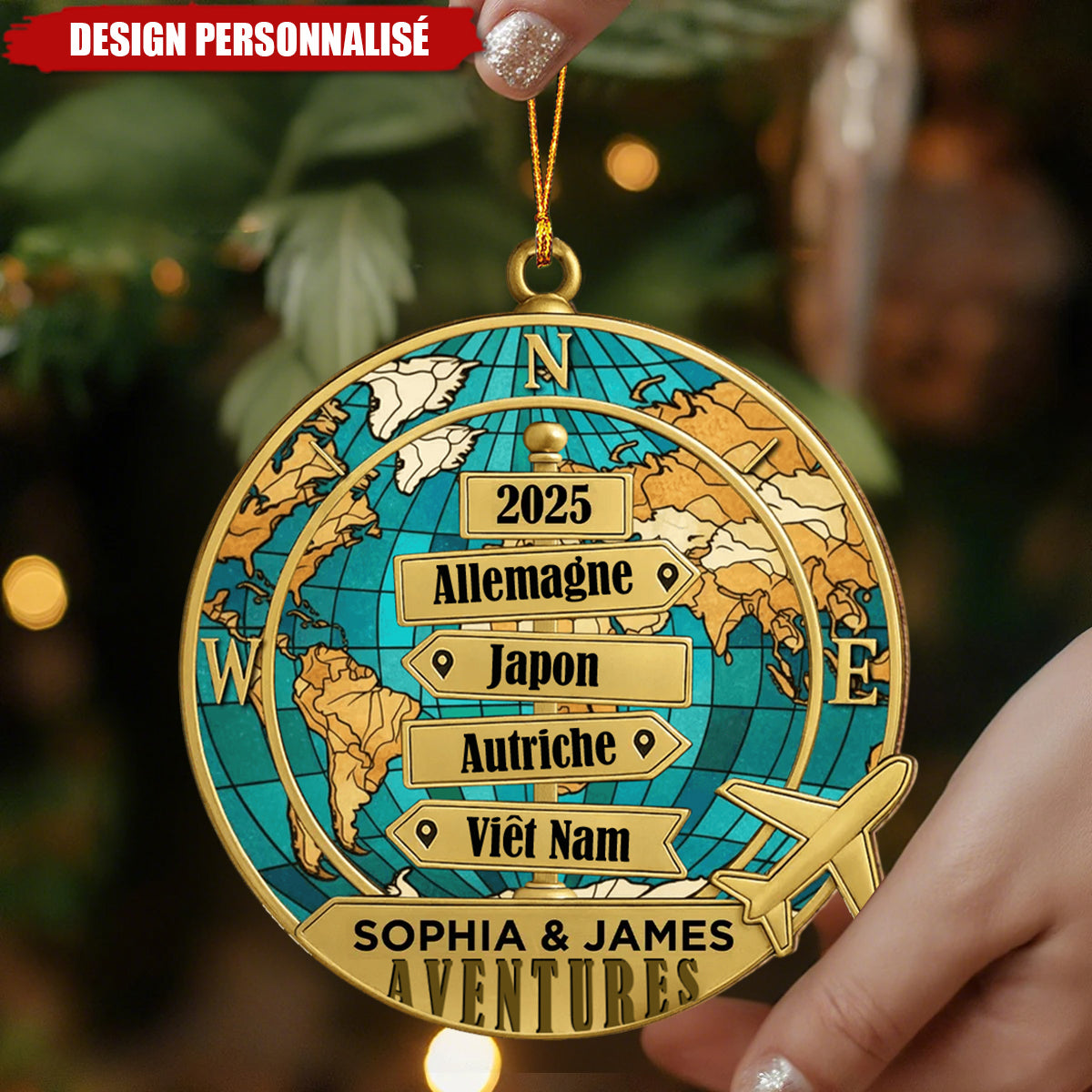 Ornement de Noël Personnalisé – Globe des Aventures 2025