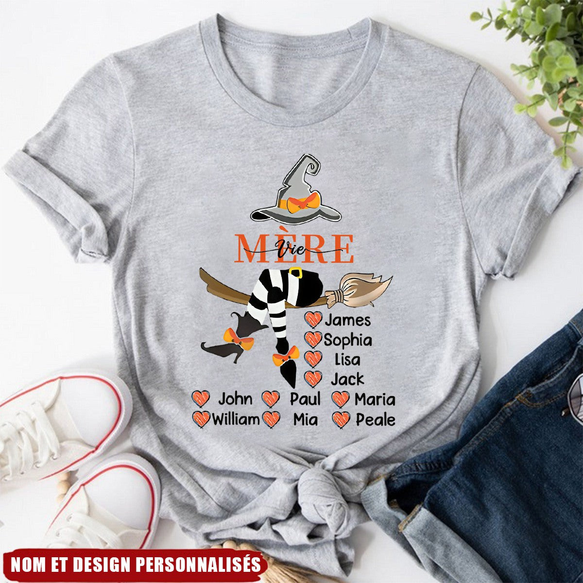 T-shirt Halloween sorcière personnalisé pour Mamie/Maman avec prénoms des petits-enfants/enfants