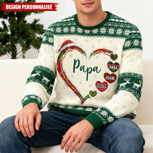 Pull de Noël Personnalisé – Design en Cœur avec Prénoms