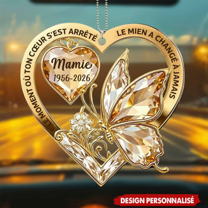 Ornement de Voiture Personnalisé au Papillon et Cœur - Hommage Brillant pour Votre Être Cher