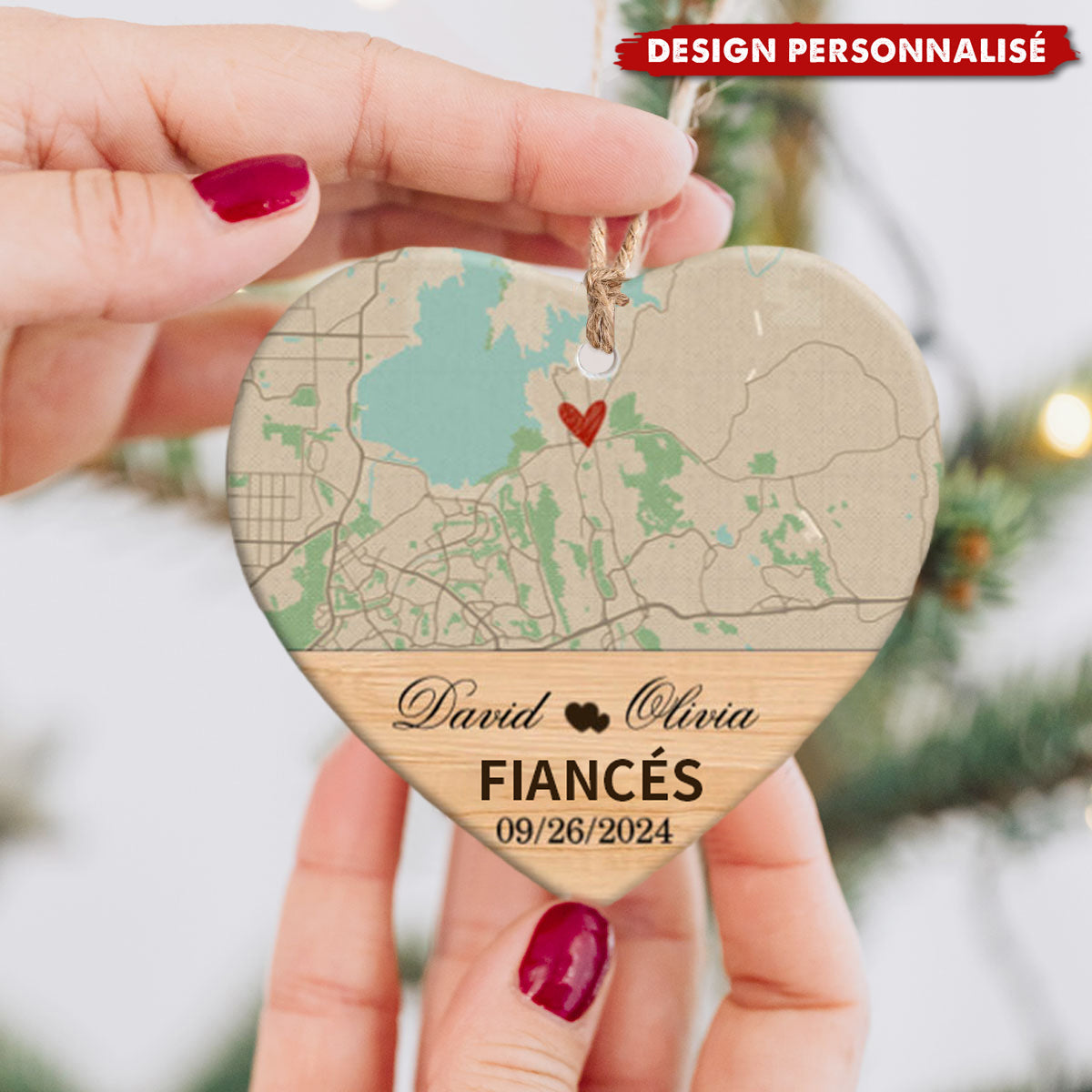 Décoration en Céramique Personnalisée – Engagement avec Carte et Photo