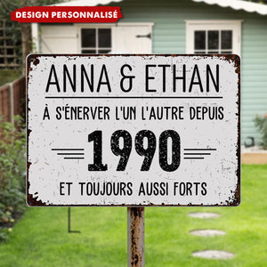 Plaque Métallique Personnalisée – À s’énerver l’un l’autre depuis… et toujours aussi forts