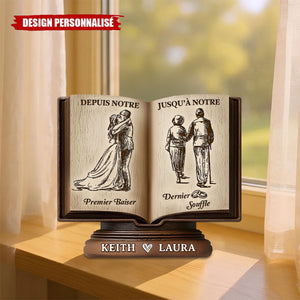 Plaque Personnalisée en Forme de Livre – “Depuis Notre Premier Baiser Jusqu’à Notre Dernier Souffle”