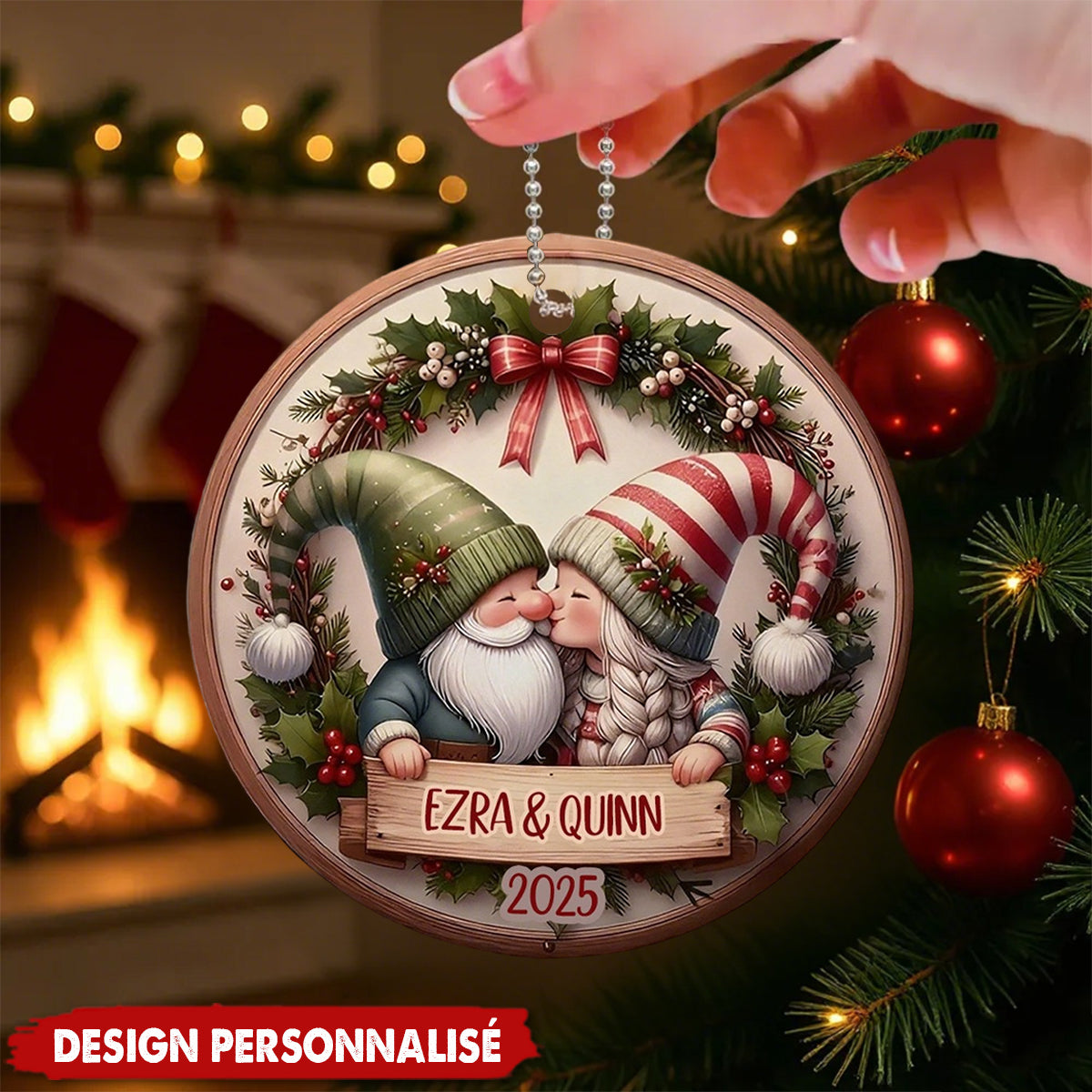Ornement Personnalisé Couple qui s’Embrasse - Souvenir Unique pour Sapin Festif