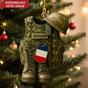 Ornement Militaire Personnalisé – Nom et Drapeau à Personnaliser