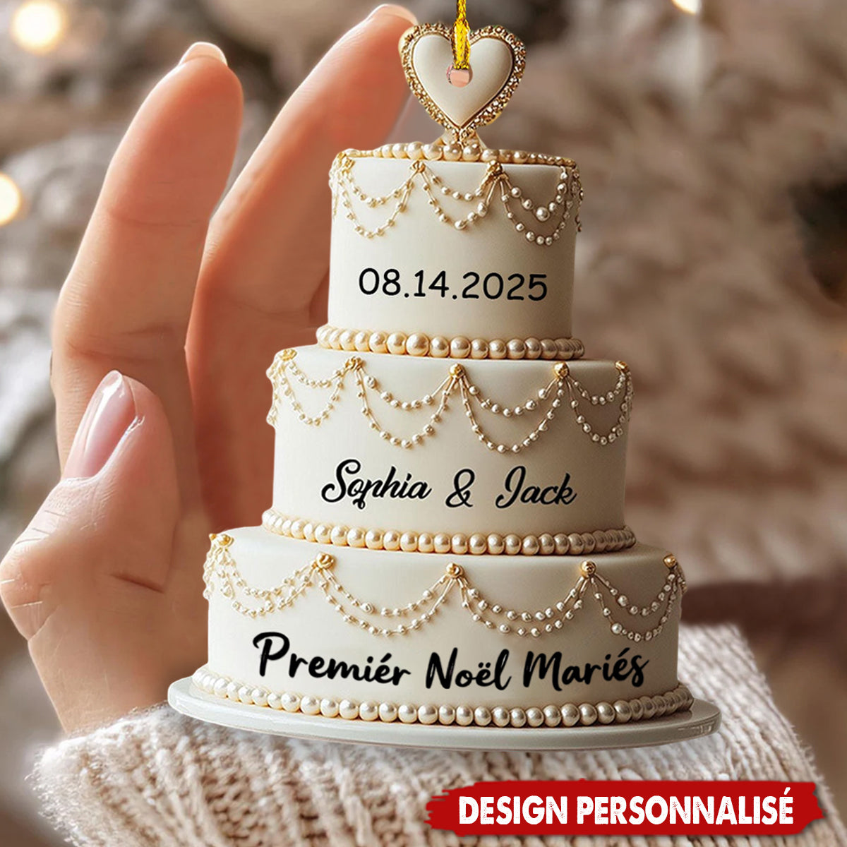 Ornement Acrylique Personnalisé en Forme de Gâteau – Premier Noël de Jeunes Mariés