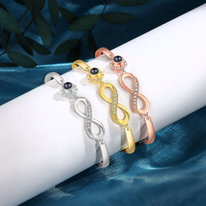 Bracelet Infini Personnalisé avec Pierre de Projection – Cadeau Symbolique d’Amour Éternel