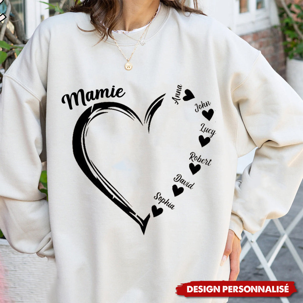 Sweat-shirt Personnalisé avec Cœur et Prénoms – Cadeau Unique pour Mamie