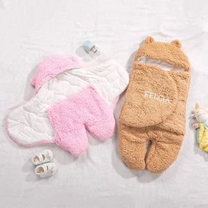 Couverture d’Emmaillotage Bébé Personnalisée avec Nom et Motif Ours – Cadeau d’Anniversaire pour Bébé