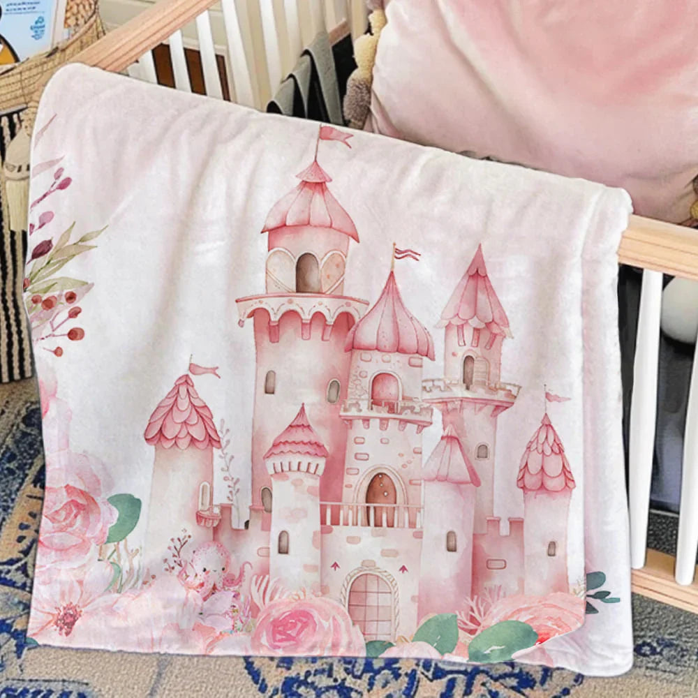 Couverture Bébé Personnalisée Douce à Motifs Floraux avec Prénom et Château