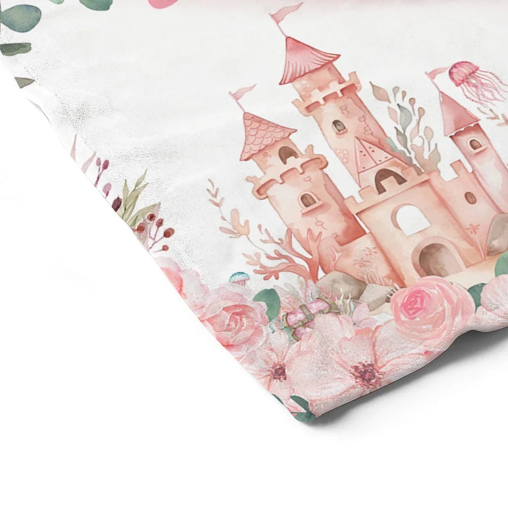 Couverture Bébé Personnalisée Douce à Motifs Floraux avec Prénom et Château