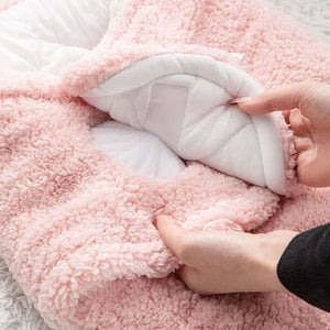 Couverture d’Emmaillotage Bébé Personnalisée avec Nom et Motif Ours – Cadeau d’Anniversaire pour Bébé
