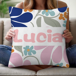Housse de Coussin Personnalisée avec Nom – Motifs Floraux Rétro