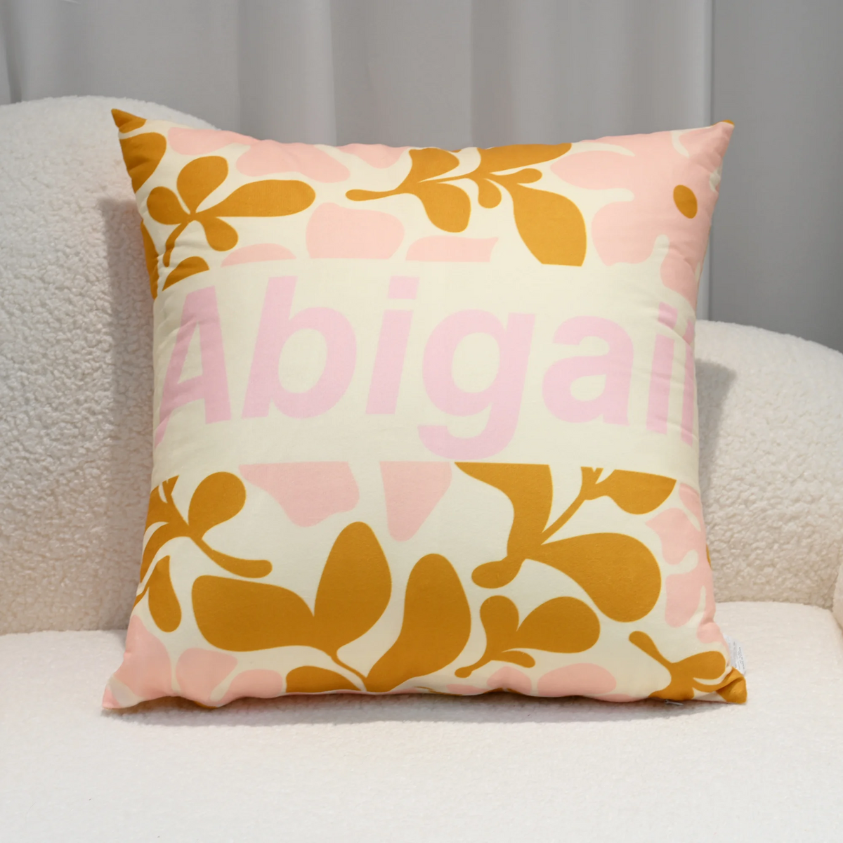 Housse de Coussin Personnalisée avec Nom – Motifs Floraux Rétro
