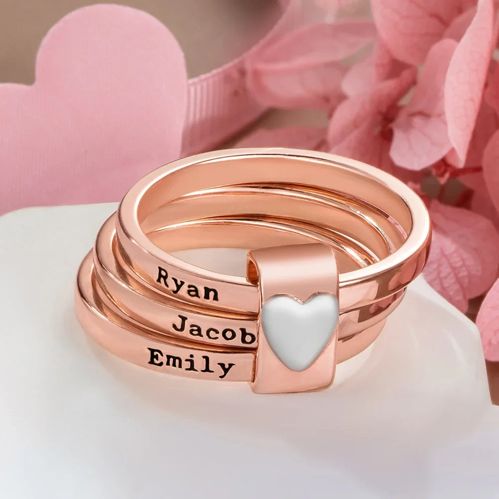 Bague Personnalisée avec Prénoms – Design Empilable avec Cœur Gravé
