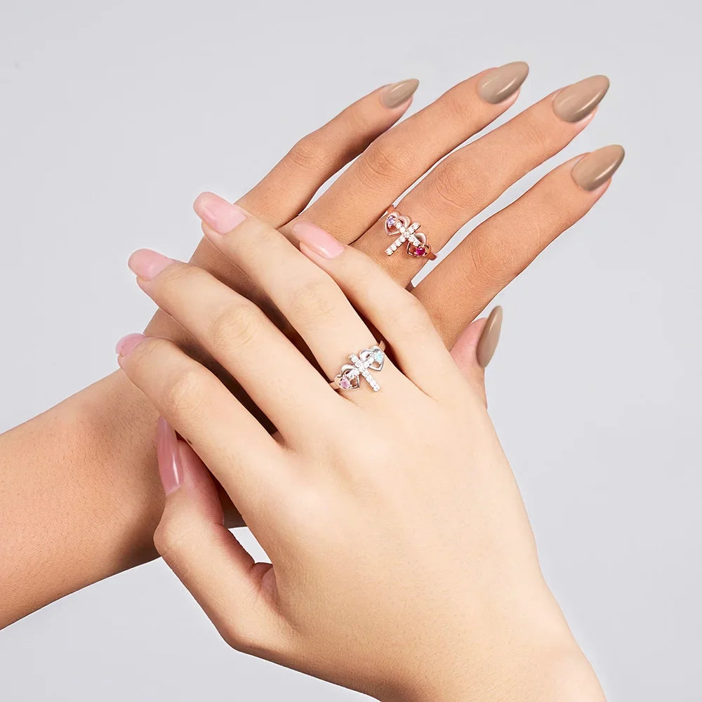 Bague Croix Personnalisée avec Pierre de Naissance – Bijou Chrétien Élégant pour Femmes
