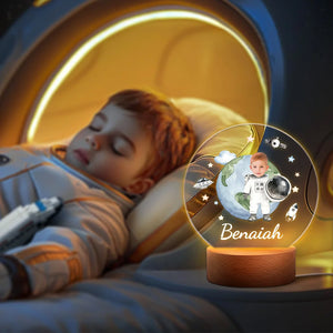 Lampe LED Personnalisée Astronaute avec Photo – Cadeau Unique pour Enfant