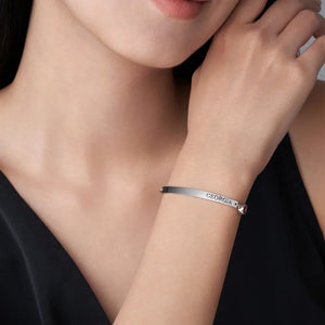 Bracelet Personnalisé avec Pierre de Naissance – Élégance et Signification